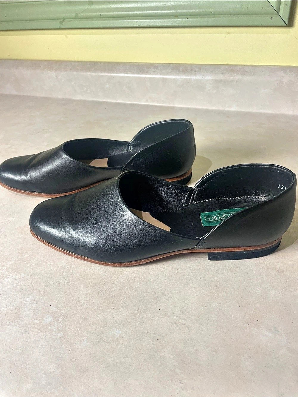 Walksport Black Leather Dress Loafers US 8.5 D